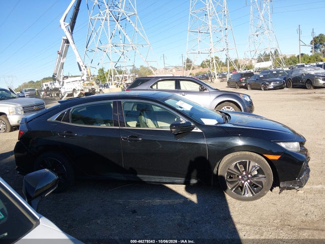 Honda CIVIC EX 2018 SHHFK7H52JU431843 Image 13