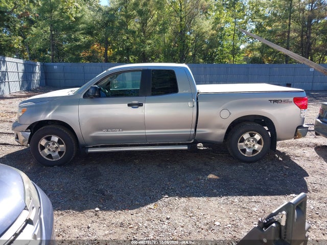 46279372 :رقم المزاد ، 5TFUM5F11AX010418 vin ، 2010 Toyota Tundra Grade 4.6l V8 مزاد بيع