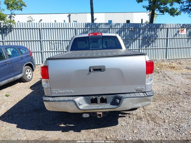 46279372 :رقم المزاد ، 5TFUM5F11AX010418 vin ، 2010 Toyota Tundra Grade 4.6l V8 مزاد بيع