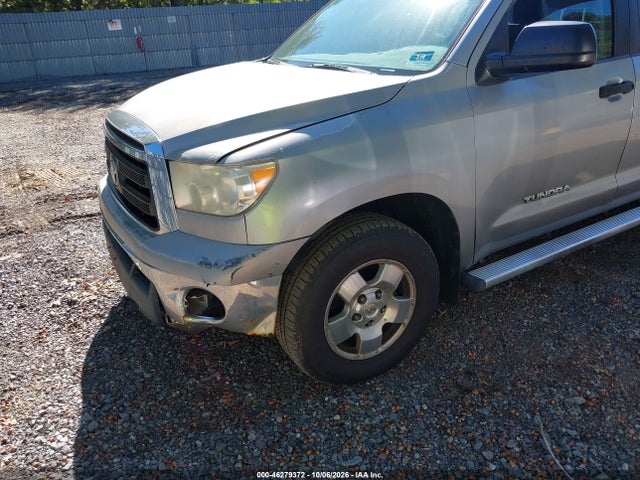 46279372 :رقم المزاد ، 5TFUM5F11AX010418 vin ، 2010 Toyota Tundra Grade 4.6l V8 مزاد بيع
