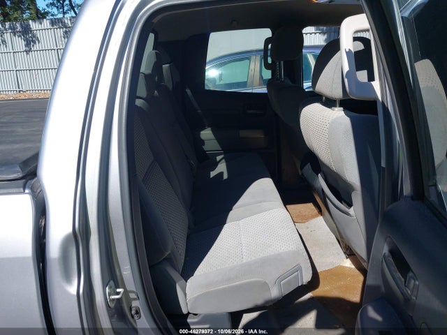 46279372 :رقم المزاد ، 5TFUM5F11AX010418 vin ، 2010 Toyota Tundra Grade 4.6l V8 مزاد بيع