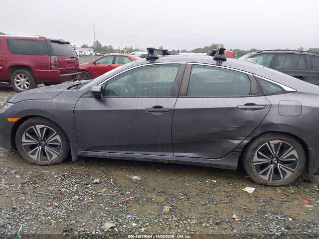 Продажа на аукционе авто 2016 Honda Civic Ex-t, vin: 19XFC1F35GE038561, номер лота: 46279584