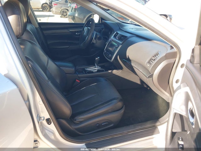 Продажа на аукционе авто 2017 Nissan Altima 3.5 Sl/3.5 Sr, vin: 1N4BL3AP4HC114676, номер лота: 46279590