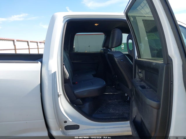 46279606 :رقم المزاد ، 3C6UR5CJXRG282169 vin ، 2024 Ram 2500 Tradesman  4x4 6'4 Box مزاد بيع