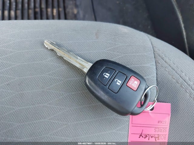 46279651 :رقم المزاد ، 5TFSX5EN9GX047163 vin ، 2016 Toyota Tacoma Sr مزاد بيع