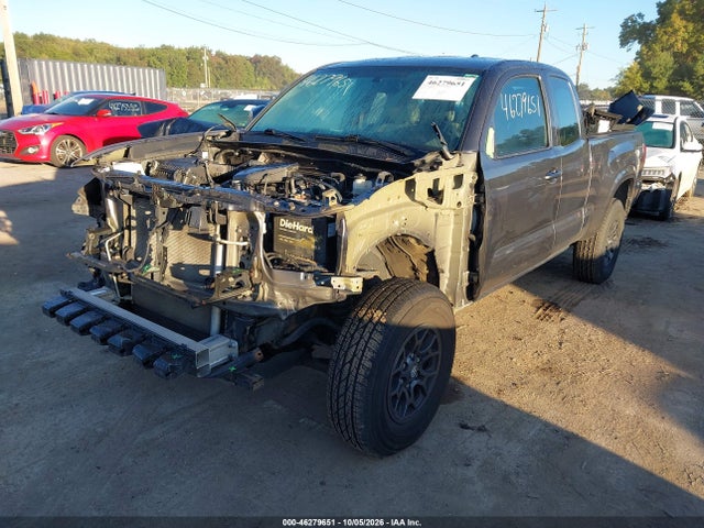 46279651 :رقم المزاد ، 5TFSX5EN9GX047163 vin ، 2016 Toyota Tacoma Sr مزاد بيع