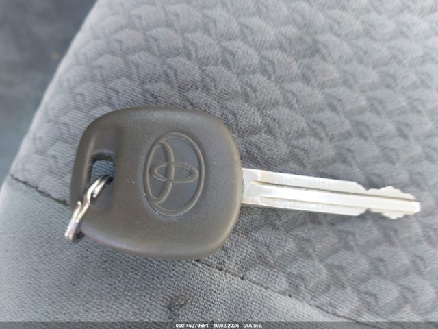 2010 Toyota Camry Le მანქანა იყიდება აუქციონზე, vin: 4T4BF3EK0AR039041, აუქციონის ნომერი: 46279691