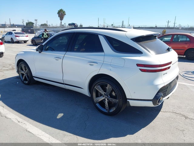 Genesis Gv70 2.5t Awd 2023 KMUMADTB9PU095399 Image 3