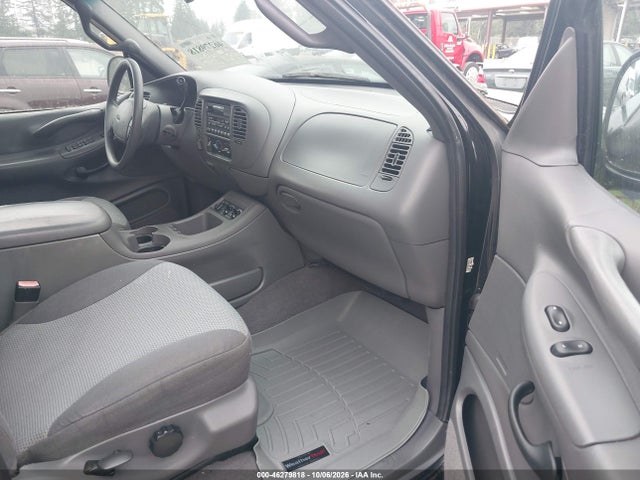 Продажа на аукционе авто 2001 Ford Expedition Xlt, vin: 1FMPU16L01LB07376, номер лота: 46279818
