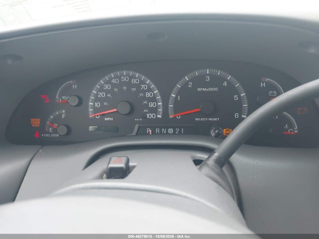 Продажа на аукционе авто 2001 Ford Expedition Xlt, vin: 1FMPU16L01LB07376, номер лота: 46279818