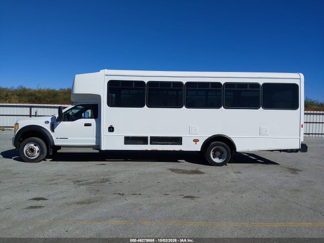 Продажа на аукционе авто 2017 Ford F-550 Chassis Xl, vin: 1FDAF5GT9HED73399, номер лота: 46279868