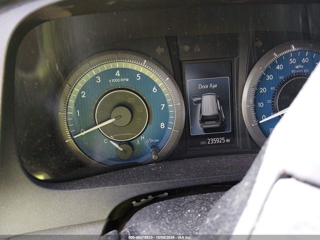 46279923 :رقم المزاد ، 5TDYZ3DC8HS834945 vin ، 2017 Toyota Sienna Limited Premium 7 Passenger مزاد بيع