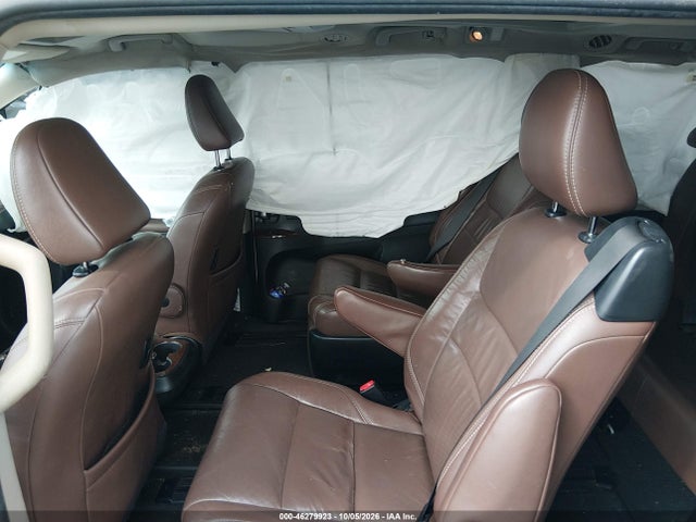 46279923 :رقم المزاد ، 5TDYZ3DC8HS834945 vin ، 2017 Toyota Sienna Limited Premium 7 Passenger مزاد بيع