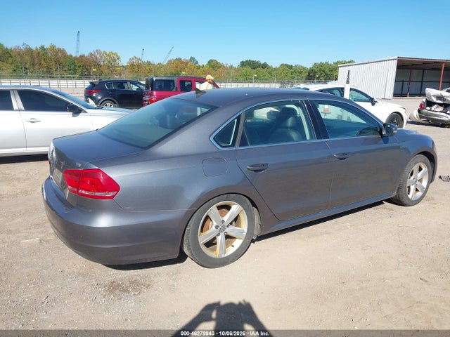Aukcja sprzedaży 2015 Volkswagen Passat 1.8t Limited Edition, vin: 1VWAT7A37FC105412, numer aukcji: 46279940