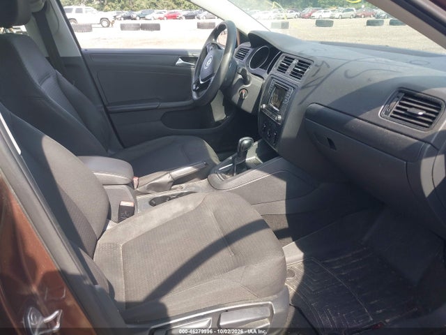 46279996 :رقم المزاد ، 3VW267AJ5GM339638 vin ، 2016 Volkswagen Jetta 1.4t S مزاد بيع