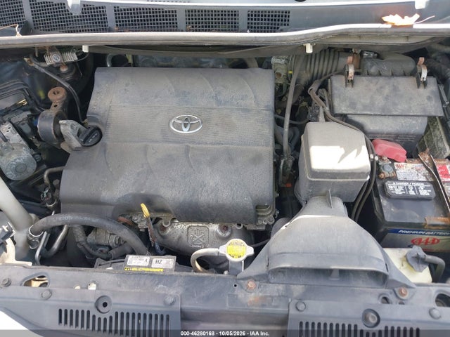 46280168 :رقم المزاد ، 5TDDK3DCXFS122579 vin ، 2015 Toyota Sienna Limited 7 Passenger مزاد بيع