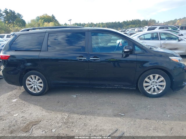 46280168 :رقم المزاد ، 5TDDK3DCXFS122579 vin ، 2015 Toyota Sienna Limited 7 Passenger مزاد بيع