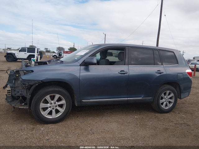 46280185 :رقم المزاد ، 5TDZA3EH3BS014883 vin ، 2011 Toyota Highlander مزاد بيع