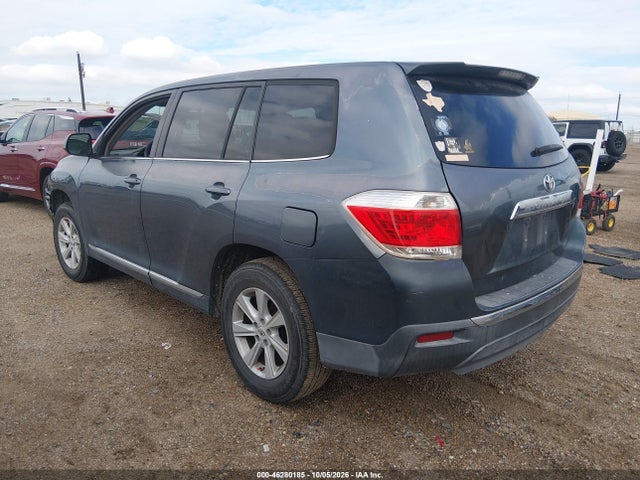 46280185 :رقم المزاد ، 5TDZA3EH3BS014883 vin ، 2011 Toyota Highlander مزاد بيع