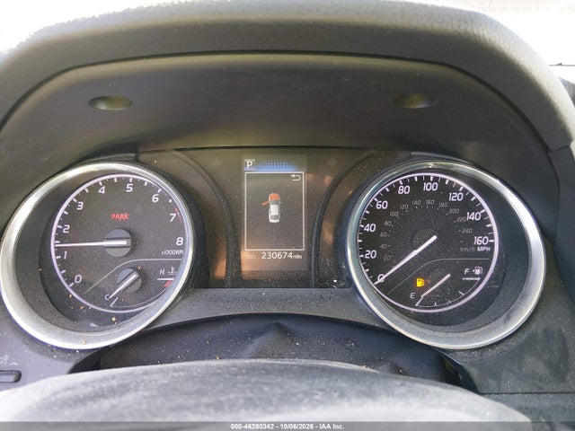 46280342 :رقم المزاد ، 4T1C11AKXLU972181 vin ، 2020 Toyota Camry Le مزاد بيع
