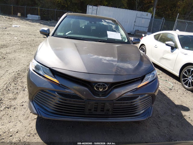 2018 Toyota Camry Xle მანქანა იყიდება აუქციონზე, vin: 4T1B11HKXJU063968, აუქციონის ნომერი: 46280365