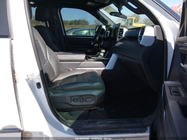 Продаж на аукціоні авто 2025 Toyota Sequoia Platinum, vin: 7SVAAABA5SX054309, номер лоту: 46280390