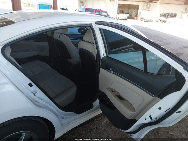 46280459 :رقم المزاد ، 5NPD94LA1JH357419 vin ، 2018 Hyundai Elantra Eco مزاد بيع