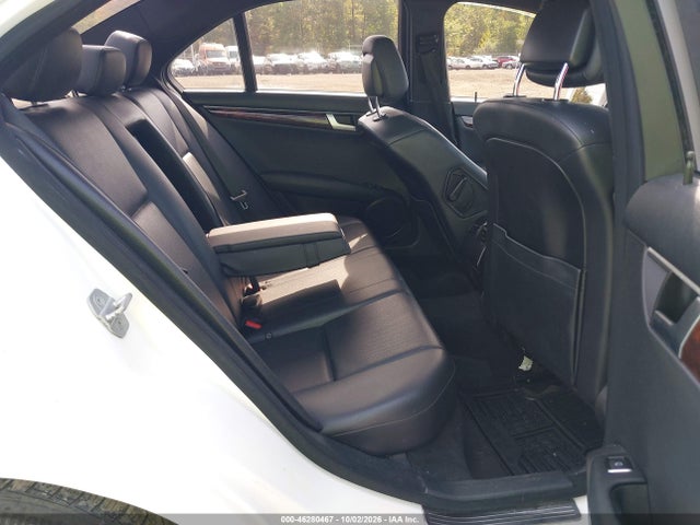 Продажа на аукционе авто 2013 Mercedes-benz C 250 Sport, vin: WDDGF4HB6DR243541, номер лота: 46280467