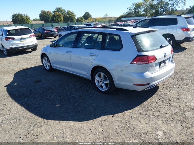2018 Volkswagen Golf Sportwagen Tsi S/tsi Se მანქანა იყიდება აუქციონზე, vin: 3VWD17AU5JM768464, აუქციონის ნომერი: 46280493