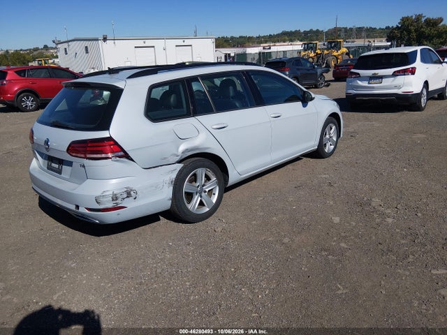 2018 Volkswagen Golf Sportwagen Tsi S/tsi Se მანქანა იყიდება აუქციონზე, vin: 3VWD17AU5JM768464, აუქციონის ნომერი: 46280493