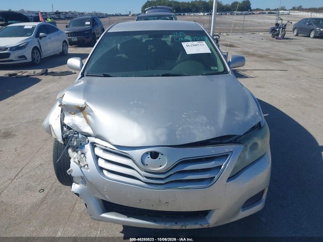 46280523 :رقم المزاد ، 4T1BF3EK1BU763073 vin ، 2011 Toyota Camry Le مزاد بيع