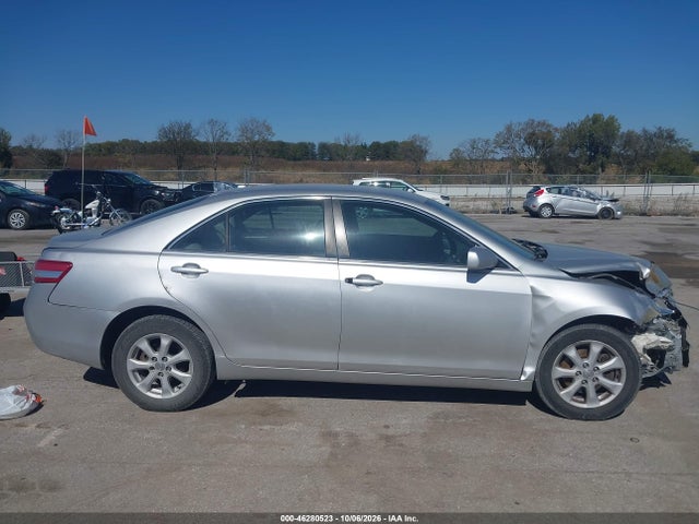 46280523 :رقم المزاد ، 4T1BF3EK1BU763073 vin ، 2011 Toyota Camry Le مزاد بيع