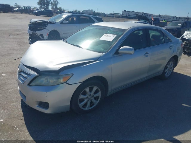46280523 :رقم المزاد ، 4T1BF3EK1BU763073 vin ، 2011 Toyota Camry Le مزاد بيع