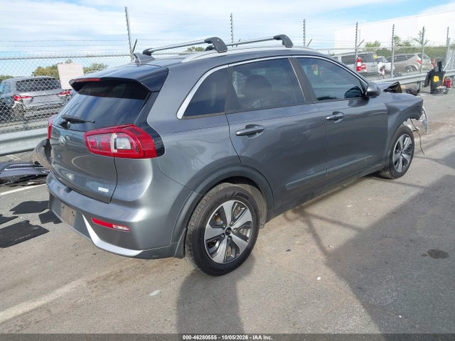 46280555 :رقم المزاد ، KNDCB3LC5H5084720 vin ، 2017 Kia Niro Lx مزاد بيع