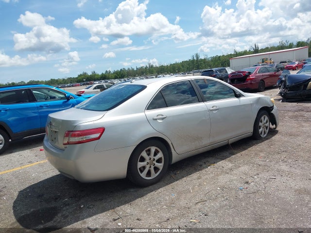 2010 Toyota Camry Le მანქანა იყიდება აუქციონზე, vin: 4T1BF3EK7AU041184, აუქციონის ნომერი: 46280569