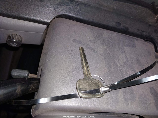 Продажа на аукционе авто 2006 Toyota Tundra Sr5 V8, vin: 5TBET34166S539545, номер лота: 46280583