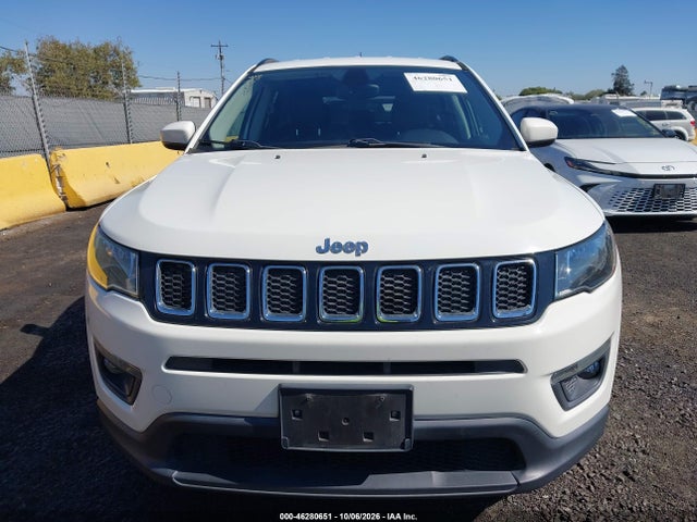 Jeep Compass Latitude 4x4 2018 3C4NJDBB7JT152936 Image 12