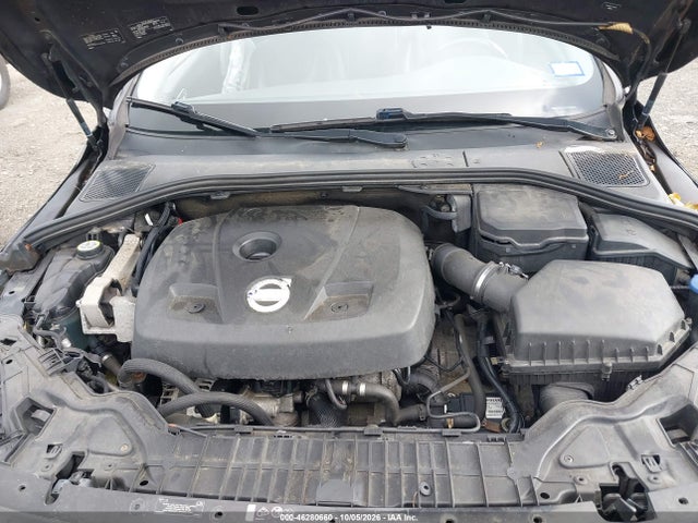 2015 Volvo V60 T5 Premier მანქანა იყიდება აუქციონზე, vin: YV126MEB1F1199372, აუქციონის ნომერი: 46280660