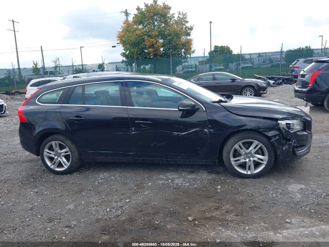 2015 Volvo V60 T5 Premier მანქანა იყიდება აუქციონზე, vin: YV126MEB1F1199372, აუქციონის ნომერი: 46280660