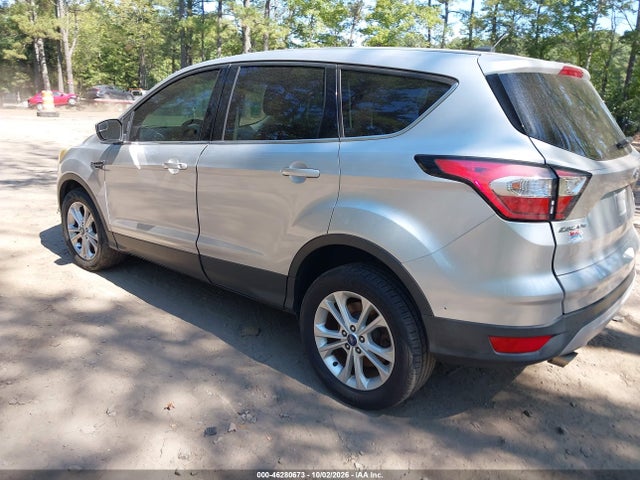 Продаж на аукціоні авто 2017 Ford Escape Se, vin: 1FMCU9GD4HUF00743, номер лоту: 46280673