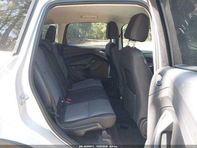 Продаж на аукціоні авто 2017 Ford Escape Se, vin: 1FMCU9GD4HUF00743, номер лоту: 46280673