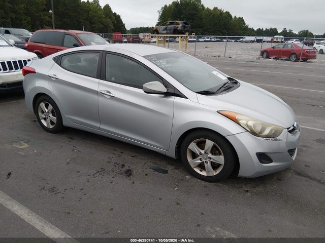 46280741 :رقم المزاد ، 5NPDH4AE0DH388478 vin ، 2013 Hyundai Elantra Gls مزاد بيع