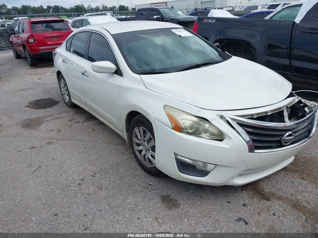 46280795 :رقم المزاد ، 1N4AL3AP4FN896555 vin ، 2015 Nissan Altima 2.5 S مزاد بيع