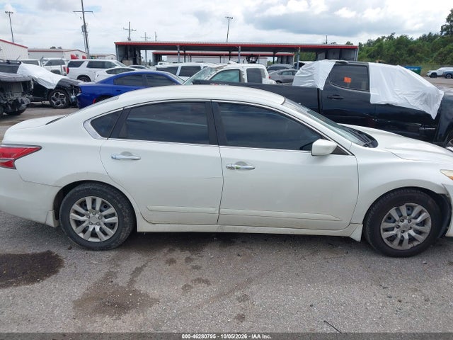 46280795 :رقم المزاد ، 1N4AL3AP4FN896555 vin ، 2015 Nissan Altima 2.5 S مزاد بيع