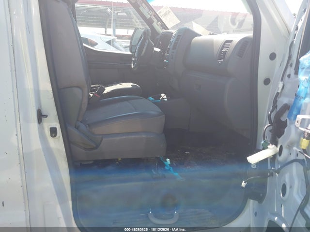 46280825 :رقم المزاد ، 1N6BF0KY8GN810321 vin ، 2016 Nissan Nv Cargo Nv2500 Hd S V6 مزاد بيع