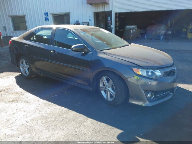 46280839 :رقم المزاد ، 4T1BF1FKXCU169604 vin ، 2012 Toyota Camry Se مزاد بيع