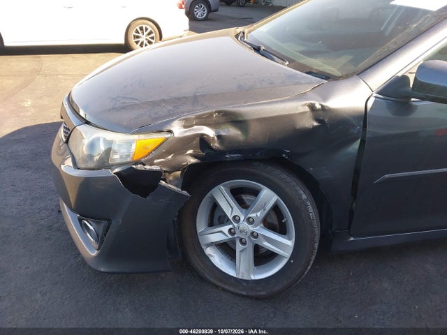 46280839 :رقم المزاد ، 4T1BF1FKXCU169604 vin ، 2012 Toyota Camry Se مزاد بيع