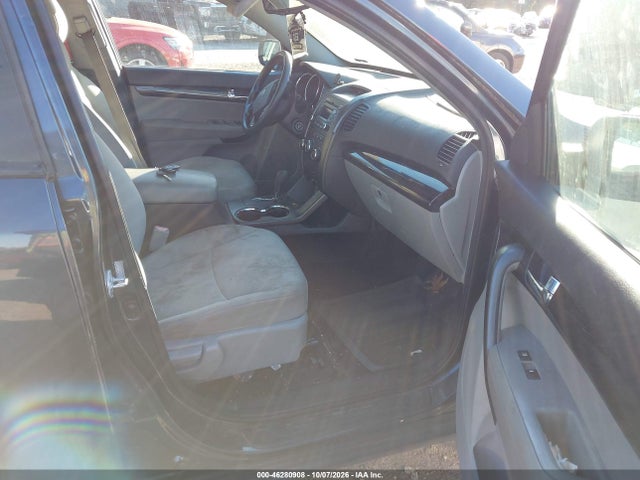 46280908 :رقم المزاد ، 5XYKT4A1XBG114535 vin ، 2011 Kia Sorento Lx مزاد بيع