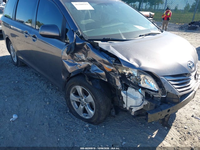 Aukcja sprzedaży 2017 Toyota Sienna Le 8 Passenger, vin: 5TDKZ3DC5HS838005, numer aukcji: 46280919