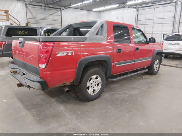 46280968 :رقم المزاد ، 3GNEK12Z65G158063 vin ، 2005 Chevrolet Avalanche 1500 Z71 مزاد بيع